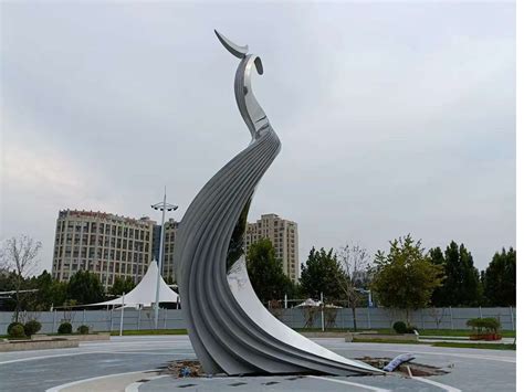 潍坊公园不锈钢雕塑定做