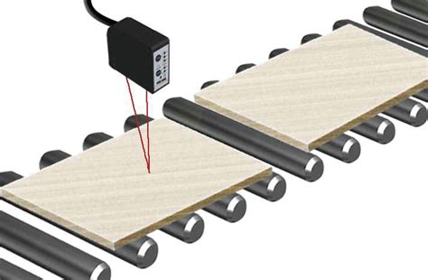激光位移传感器检测板材厚度
