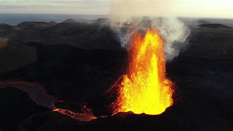 火山口视频