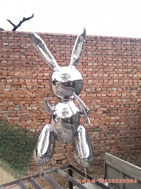 玉兔不锈钢雕塑