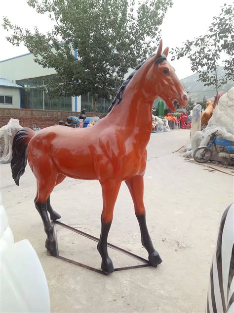 玻璃钢动物马雕塑定制