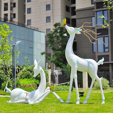 玻璃钢小鹿动物雕塑