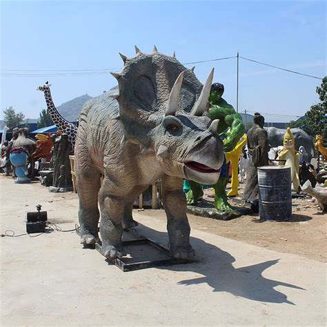 玻璃钢恐龙雕塑生产厂家