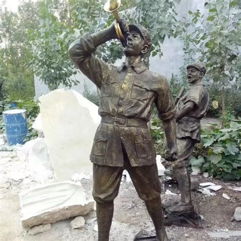 玻璃钢红军人物雕塑