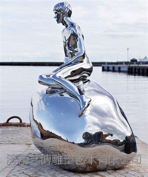 盐城玻璃钢人物雕塑定做