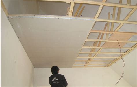 石膏板吊顶施工规范
