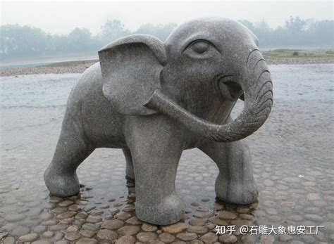 砂岩喷水大象雕塑