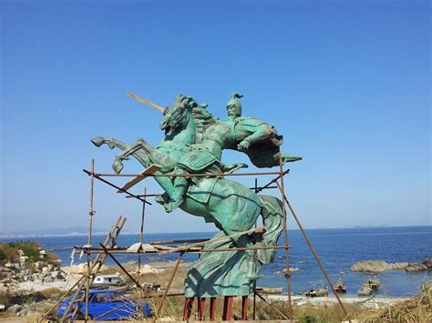 秦皇岛铸铜街头人物雕塑