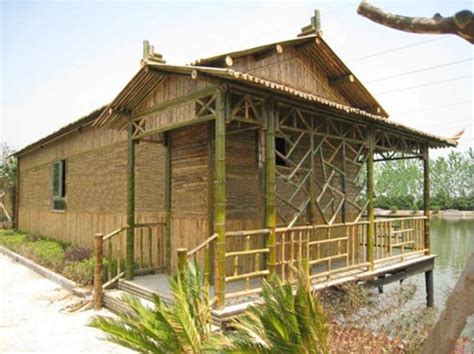 竹子搭建的房子叫什么