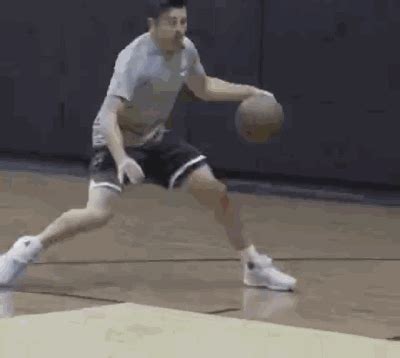 篮球上篮技巧30招