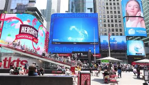 纽约时代广场投屏真实视频