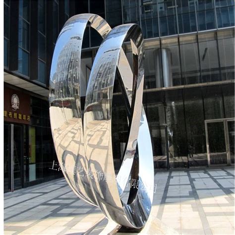 聊城现代不锈钢雕塑