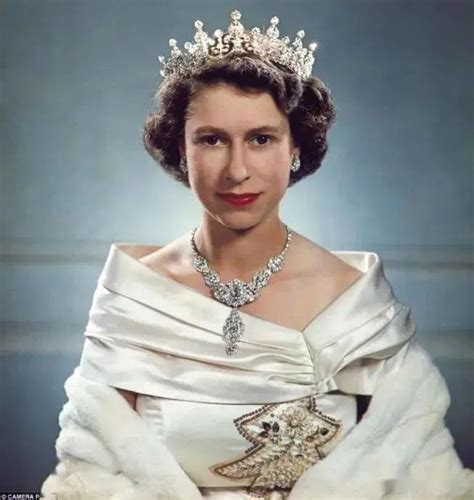 英国女王年轻照片