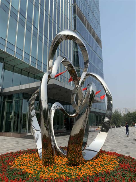 萍乡多彩不锈钢雕塑生产厂家