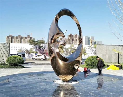 衢州大型玻璃钢雕塑口碑推荐