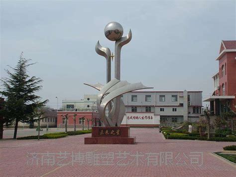 衢州广场玻璃钢雕塑按需定制