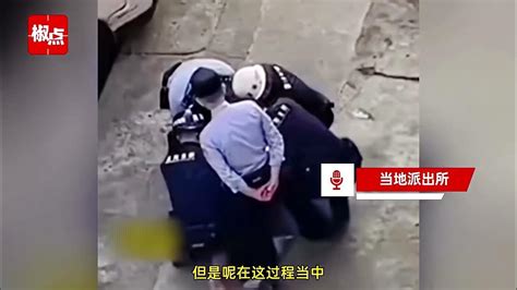 警方回应男子被制服后遭故意踩踏
