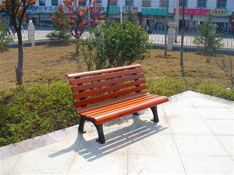 贵阳公园钢木椅