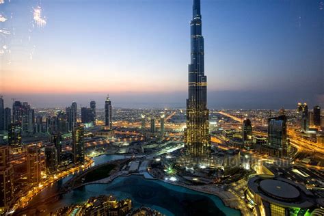 迪拜高楼828米图片