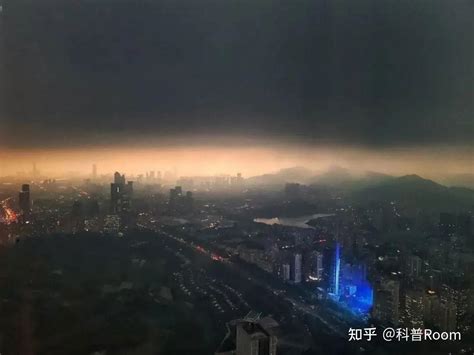郑州出现绿色天空是怎么造成的