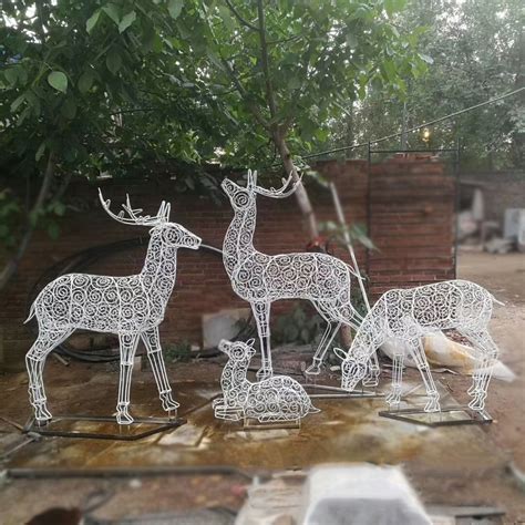 郑州镂空不锈钢动物雕塑加工