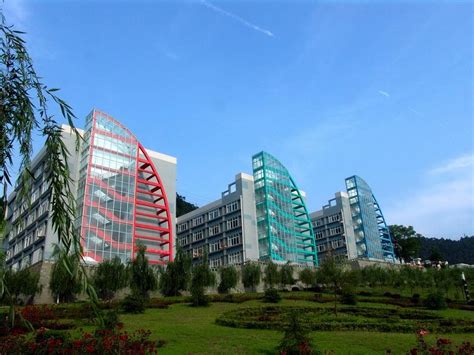 重庆邮电大学985排名
