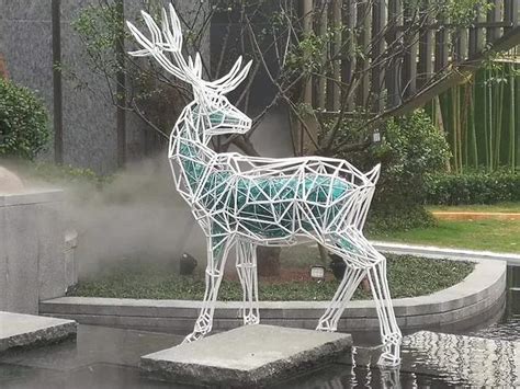 陕西水景雕塑鹿厂家