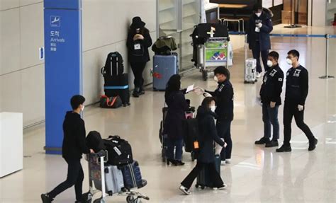 韩国限制中国旅客入境图片