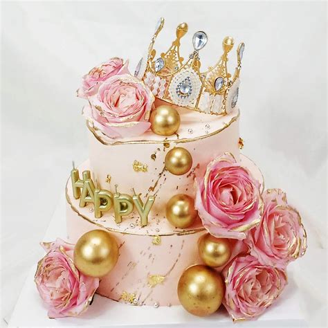高档玫瑰生日蛋糕图片