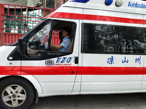 龙门县救护车司机