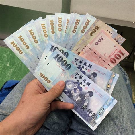100人民币换多少台湾币