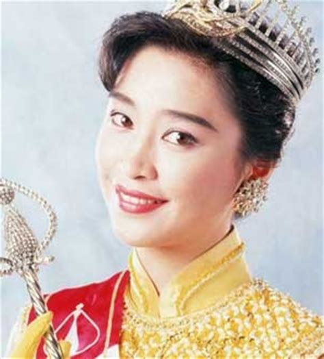 1992香港小姐卢淑仪