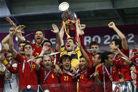 2012欧洲杯决赛开幕式
