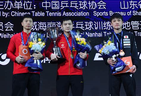 2021新加坡乒乓球世界杯颁奖仪式