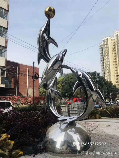 304不锈钢海豚雕塑艺术造型
