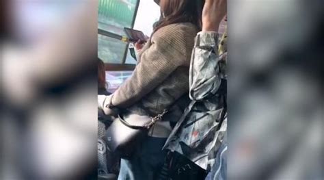 57岁老汉公交车猥亵女乘客