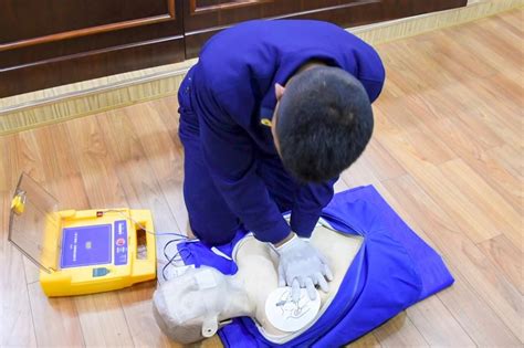 CPR急救方法